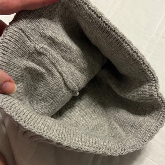 Patagonia Heather Gray Knit Hat - Picture 3 of 5